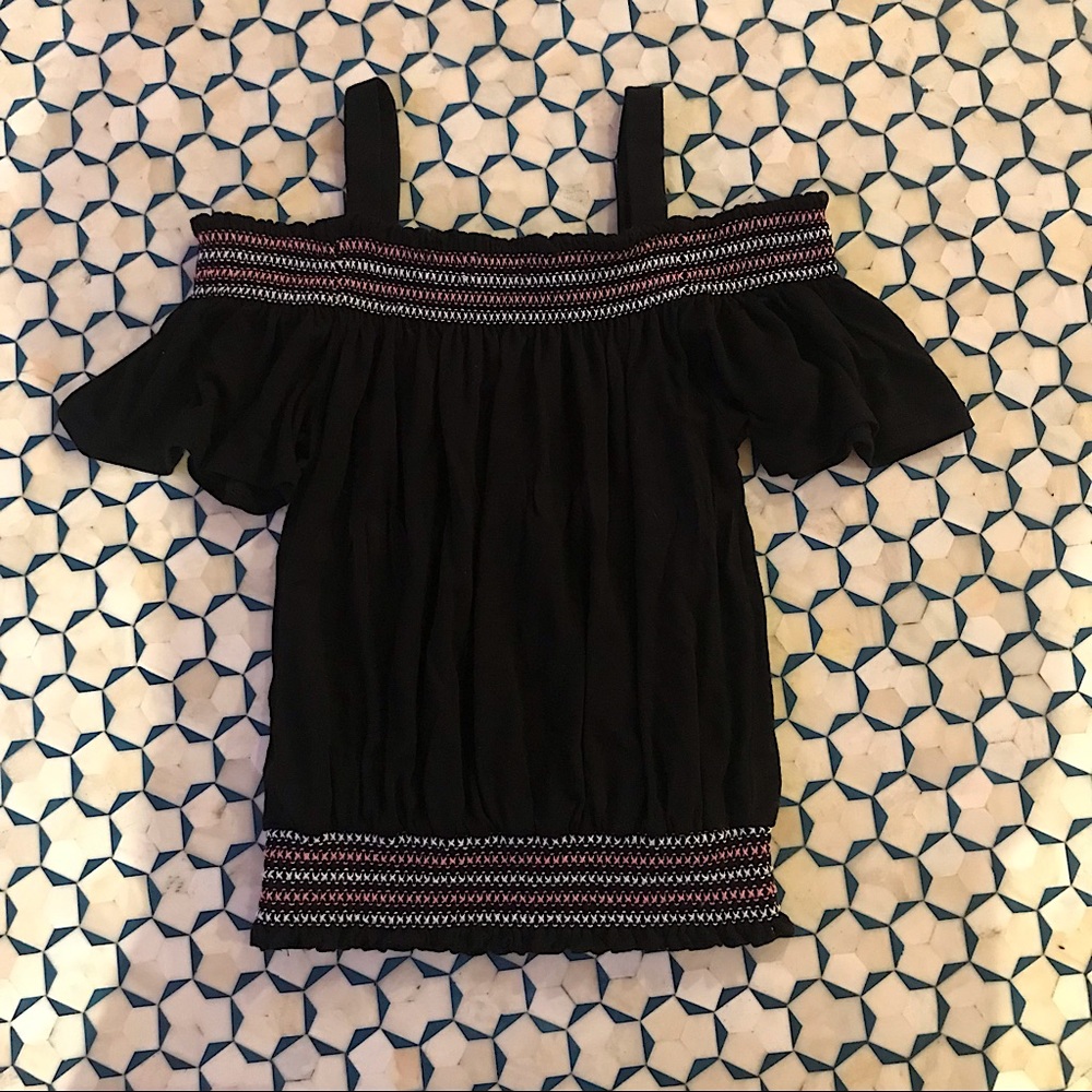 Design History Girls Cold-ShoulderSmocked Top size M